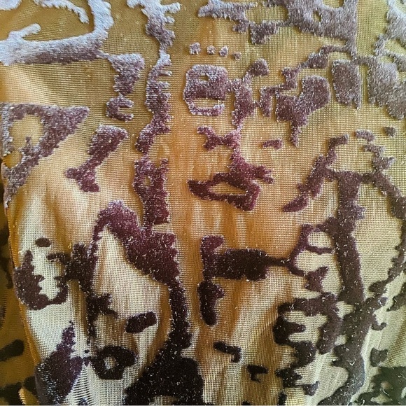 Velvet Burn Out Floral Sheer L/S Curve Hem Fairygoth Whimsigoth Black Navy SMALL - Picture 4 of 6